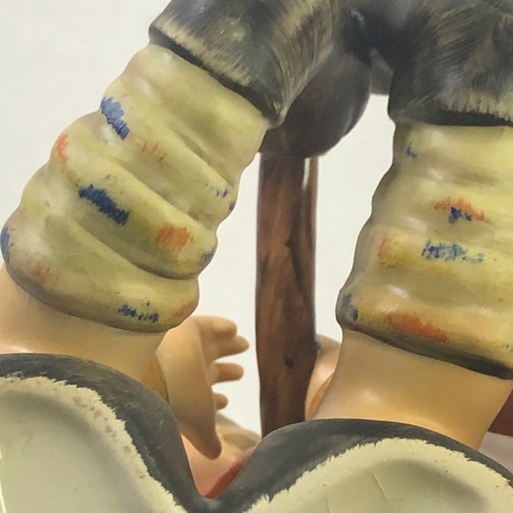 Hummel Boy and Girl with Umbrella 1957 - Picture 14 of 15